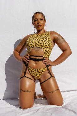 CXIX Buckle Up Garter Top -Yellow Leopard -Lingerie Shop 20 09 24CreaturesofXIX 109