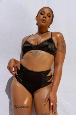 CXIX Aphrodite Bralette - Black 21 CXIX Aphrodite Bralette - Black -Lingerie Shop 20 09 24CreaturesofXIX 50