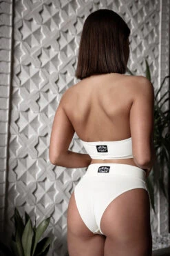 Shark Polewear Tanna Top - Cream 15 Shark Polewear Tanna Top - Cream -Lingerie Shop 2021 05 0813.27.47 2ea560a2 a23c 4f00 8a8a f861535d9370