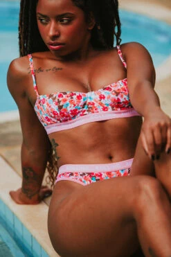 Lingerie Shop 7 Rolling Alpha Balconette Top - Petali