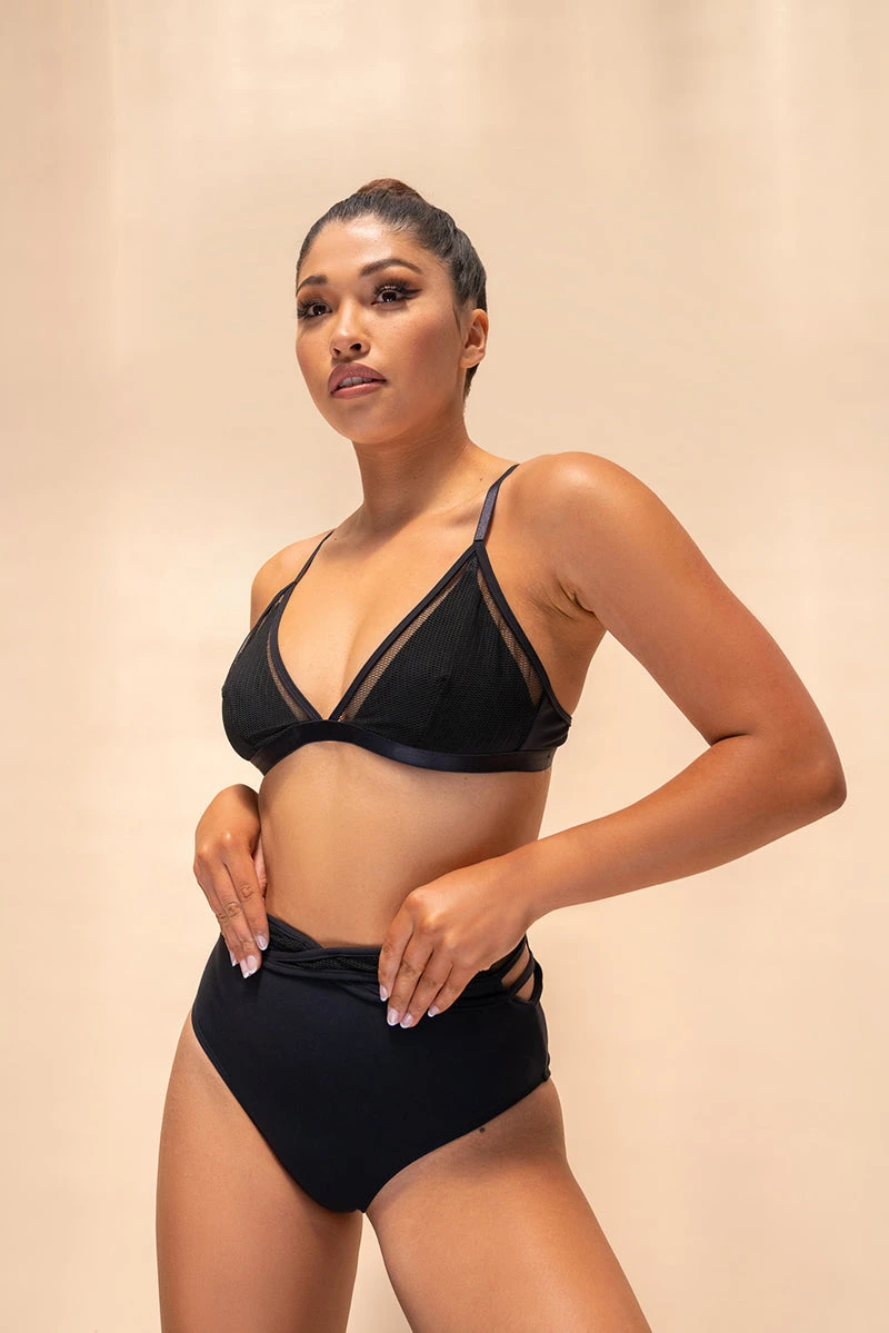 Lunalae Daisy Top - Recycled Black 3 Lunalae Daisy Top - Recycled Black