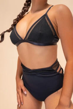 Lunalae Daisy Top - Recycled Black 17 Lunalae Daisy Top - Recycled Black -Lingerie Shop 2021101 LunaLae1748