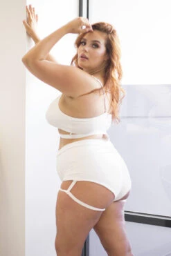 Lunalae Bella Top - White 21 Lunalae Bella Top - White -Lingerie Shop 6R7A7359