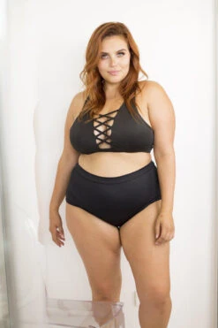 Lunalae High Waist Shorts - Black 13 Lunalae High Waist Shorts - Black -Lingerie Shop 6R7A8484