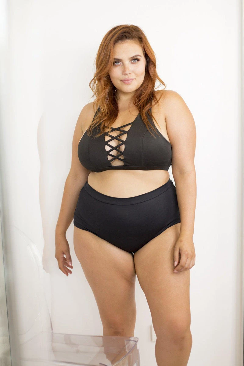 Lunalae High Waist Shorts - Black 8 Lunalae High Waist Shorts - Black - Image 6