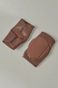 Queen Grippy Kneepads - Cacao -Lingerie Shop Cacao 1