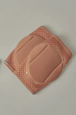 Queen Grippy Kneepads - Caramel -Lingerie Shop Caramelgrip