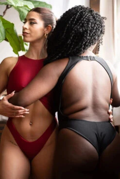 Chantay Polewear Gemini Bodysuit - Bordeaux 13 Chantay Polewear Gemini Bodysuit - Bordeaux -Lingerie Shop GeminiBodysuit Bordeaux Noir 3 1201x1800 181564c4 0e01 46c5 b228 bf75ef070a6d