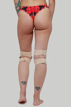 CXIX Velcro Kneepads - Sand -Lingerie Shop IMG 1710 LOW