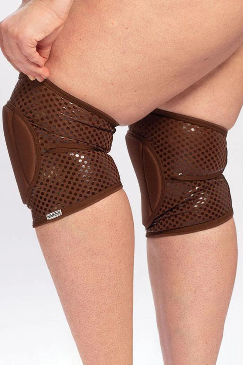 Queen Grippy Kneepads - Cacao 3 Queen Grippy Kneepads - Cacao