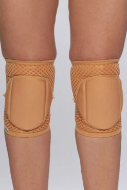 Queen Grippy Kneepads - Caramel -Lingerie Shop NudeCaramelGrip1