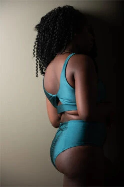 Chantay Polewear Pretzel 2-way Top - Forest -Lingerie Shop Pretzel2 WayTop Forest 16 600x 50a86abe 13bf 4e1d ad67 fc6153319fe9 1