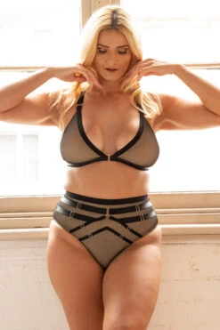 Tatiana Activewear Kaizen Top - Black Mesh -Lingerie Shop TatianaActiveKaizenBlack 9993cropped