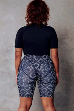 CXIX 119 Statement Crop Tee - Black -Lingerie Shop cropped tee CXIX black 119 streetwear