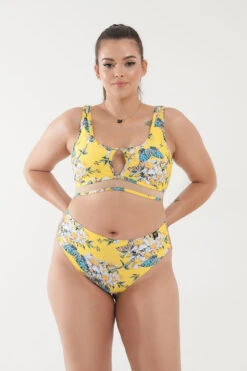 Pole Addict Mona High Leg Bottoms - Floria 15 Pole Addict Mona High Leg Bottoms - Floria -Lingerie Shop floriaLandTop MoanBottoms4 2b12be9e de06 4c30 bfbd 18542ee015c3