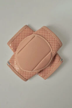 Queen Grippy Kneepads - Latte -Lingerie Shop latte3