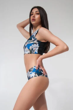 Pole Addict Cross Back Top - Momo -Lingerie Shop momo6