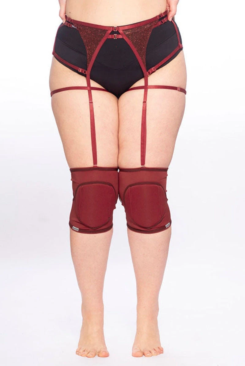 Queen Garter Belt - Cherry Shine 6 Queen Garter Belt - Cherry Shine - Image 4